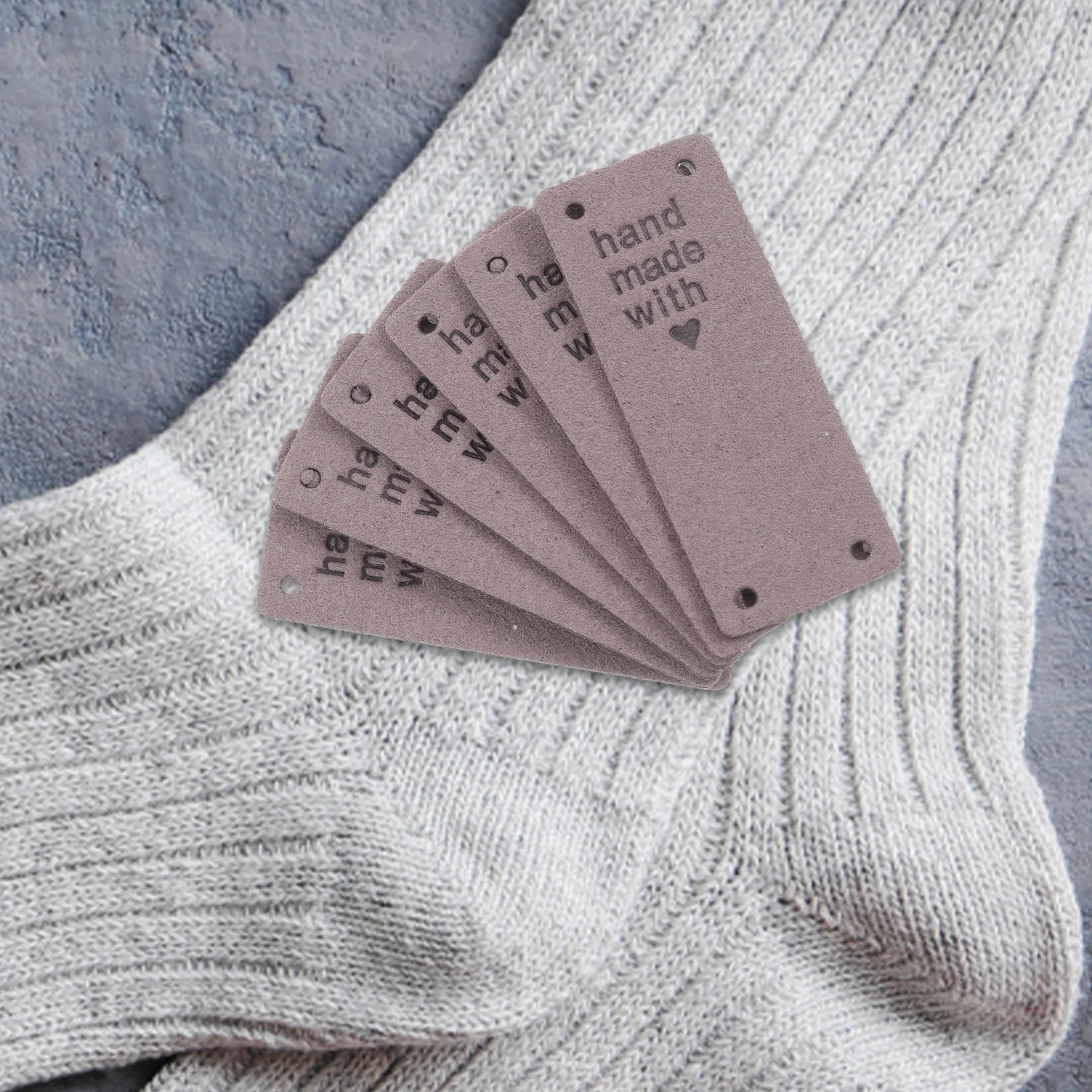 

50Pcs Handmade Tags PU Embossed Sew on Labels for Crochet Knitting Clothes Embellishment DIY Craft Accessories