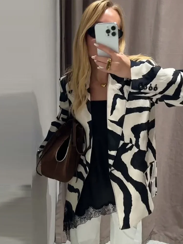 2025 Autumn Spring Lady Commute Outfits Elegant Animal Print Women's Blazer Jacket Loose Turn-down Button Pockets Coat Female