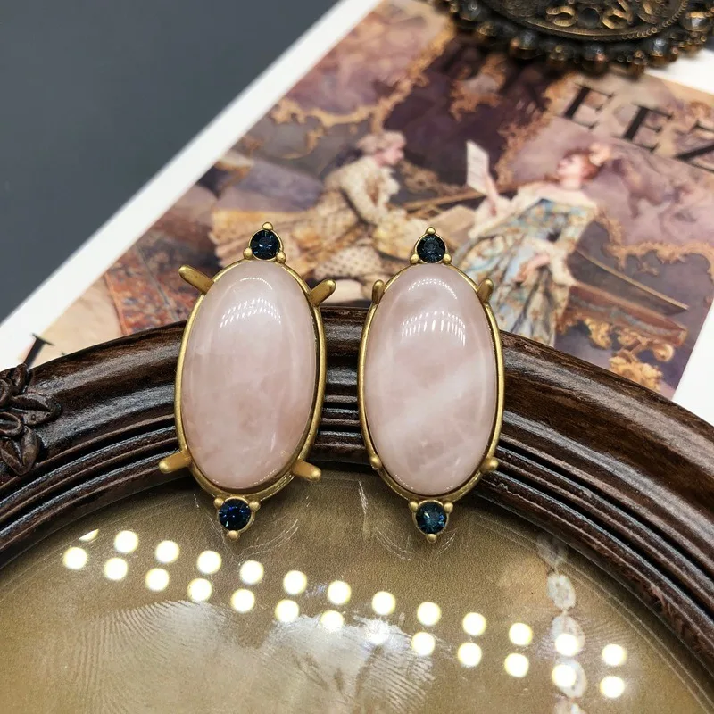 

Copper Retro Old Gold Powder Crystal Topaz Stone Claw Stud Earrings Ring Set Elegant Versatile Ring Earrings