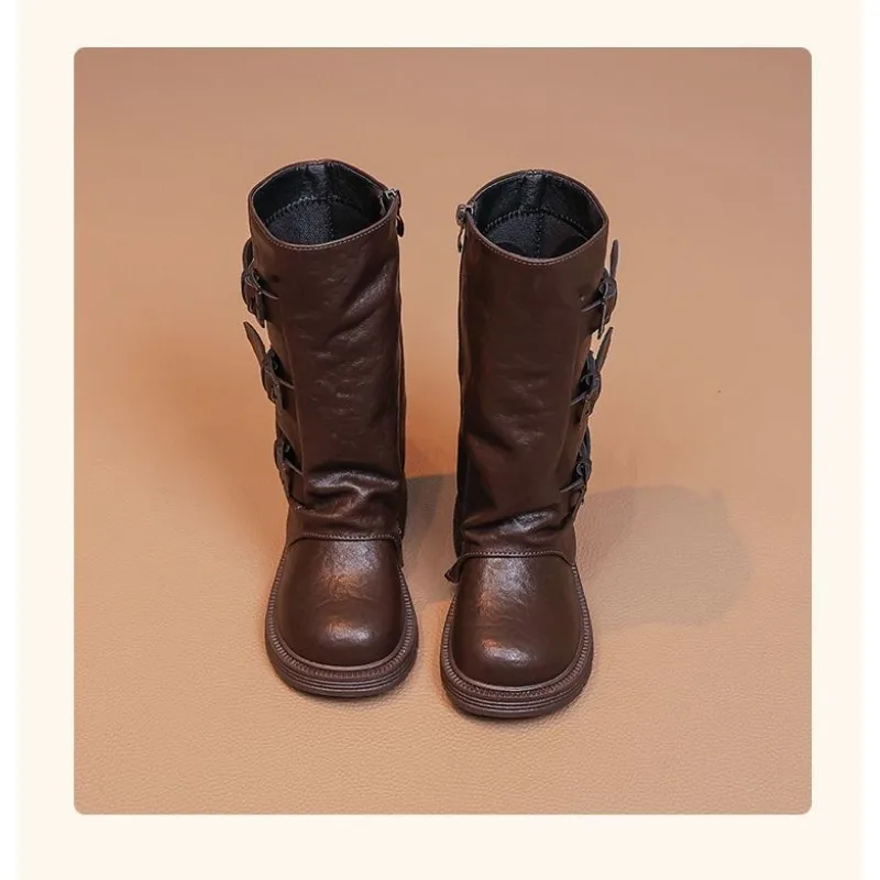 الفتيات الرجعية حزام مشبك أحذية عالية الموضة 2025 جديد الخريف والشتاء النمط البريطاني أحذية الأطفال الفتيات الاتجاه الأحذية الجلدية #3