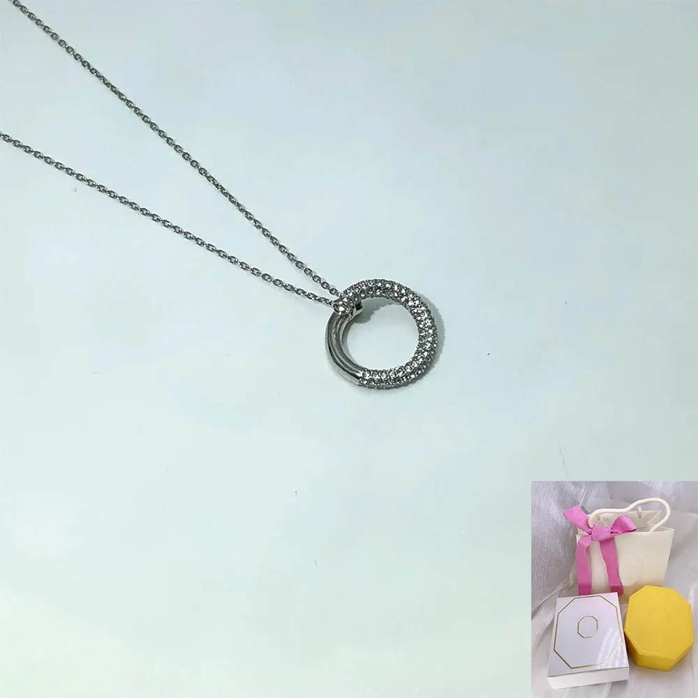 

New hot selling Dextera white necklace with simple design, light luxury, niche women's romantic jewelry, anniversary gift