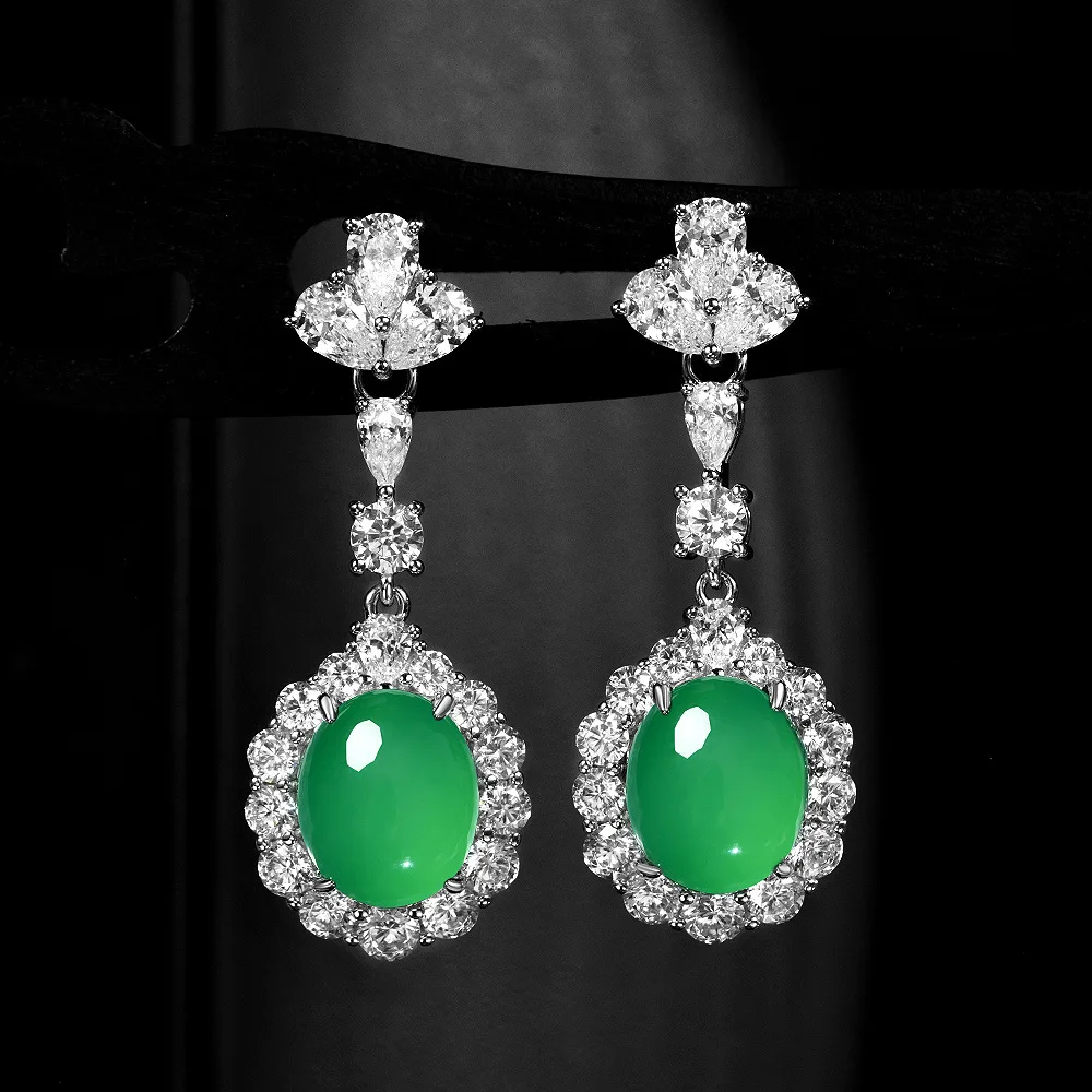 

New S925 silver egg shaped green chalcedony 10 * 12 European and American atmospheric sexy earrings wedding jewelry