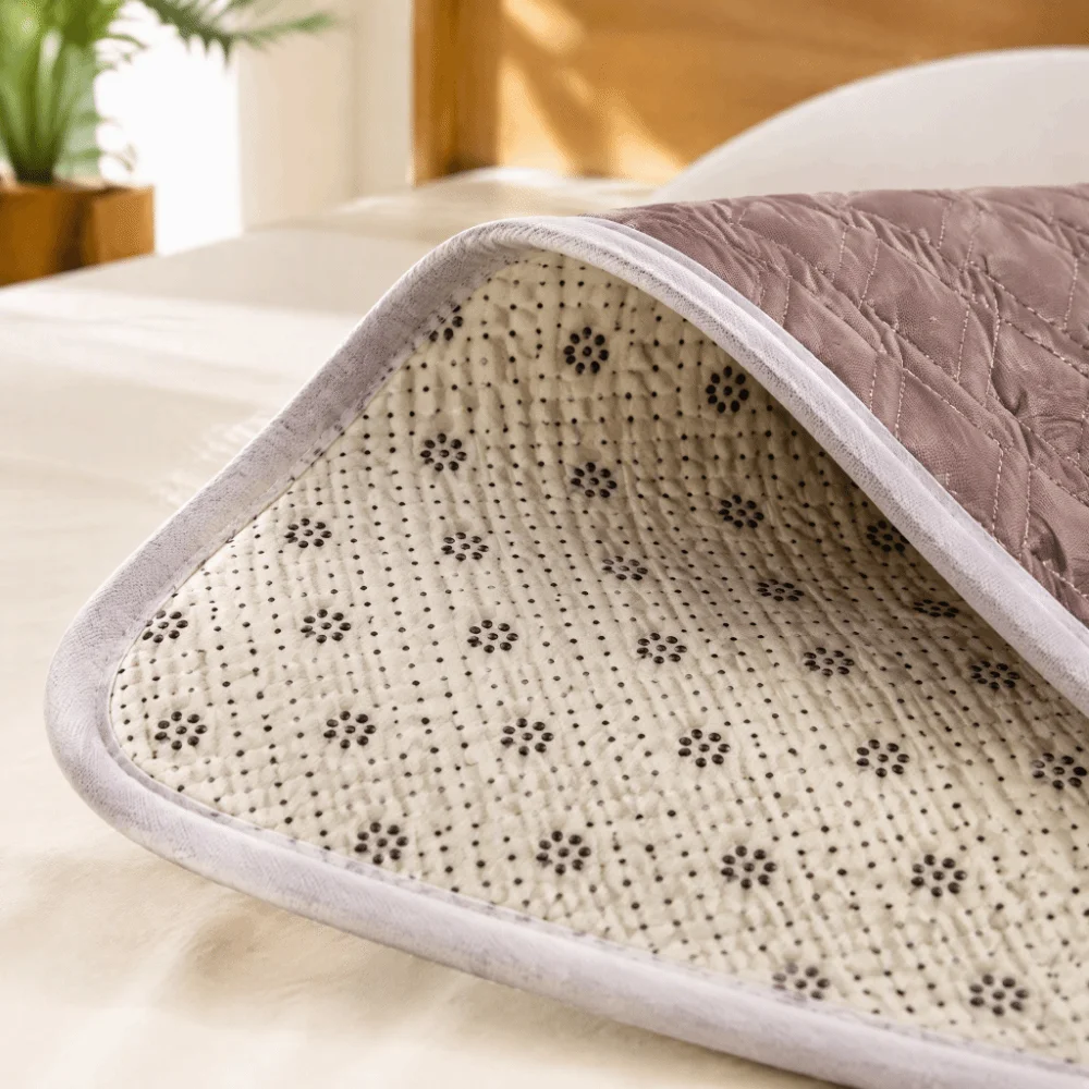 Washable Patient Positioning Transfer Pad Lightweight Leak-Resistant Turning Assist Sheet Flexible Low Friction