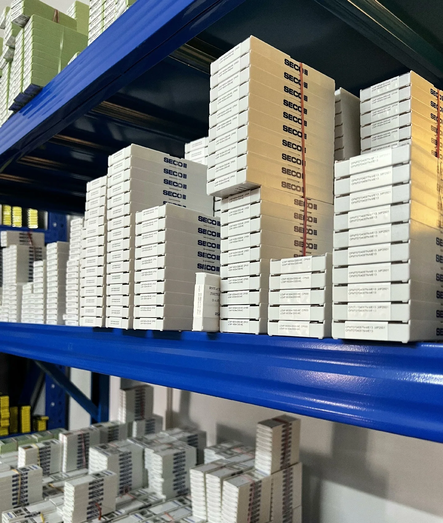 

Hard alloy cutting blades LCMF160508-0500-FT,CP200