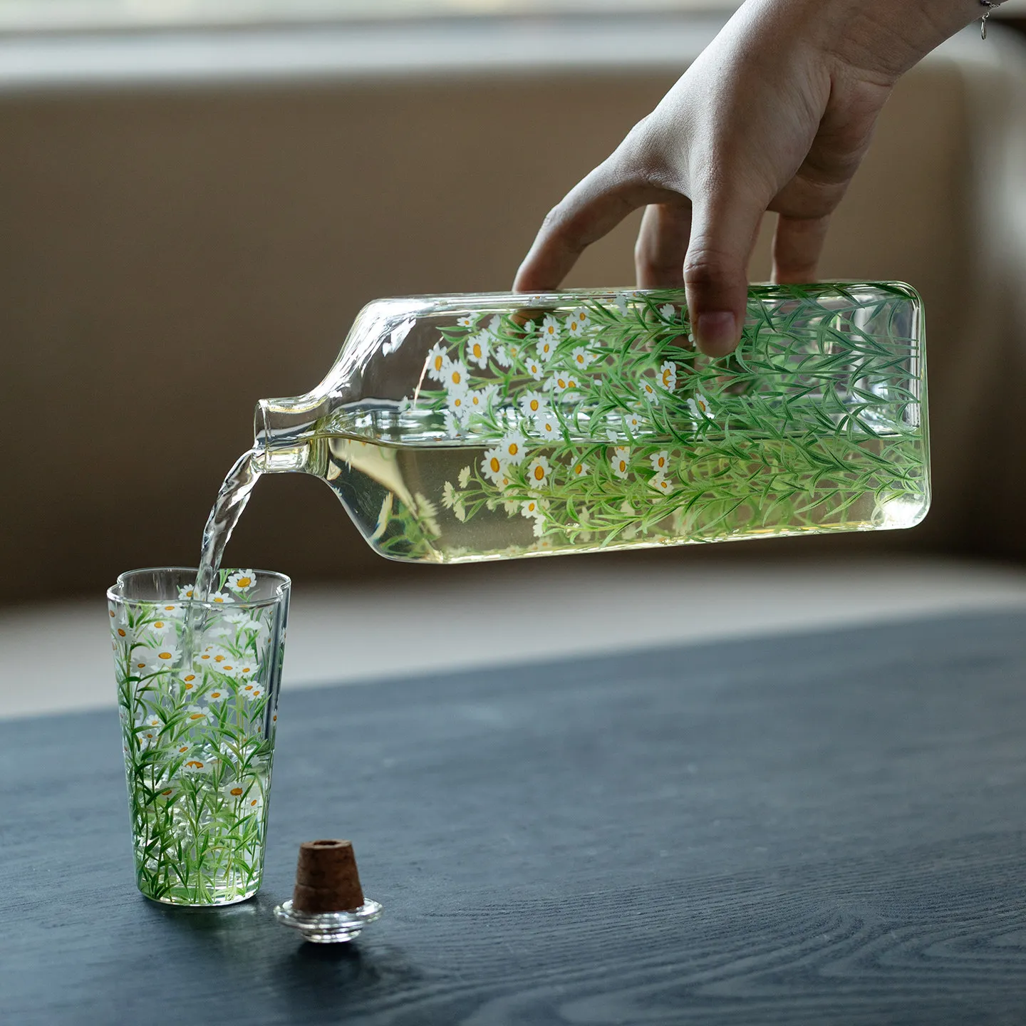 Daisy Glass Cold Brew Bottle Large Capacity Summer Hand-paint Water Bottle Set 1200ml Sealed  Tea Bottle Water Cup Holiday Gift