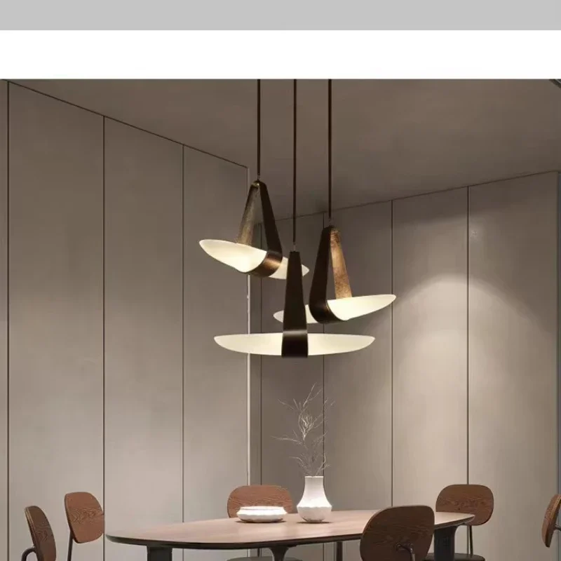 

Danish designer creative bud chandelier hotel coffee shop marble chandelier Nordic restaurant counter alabaster lamp