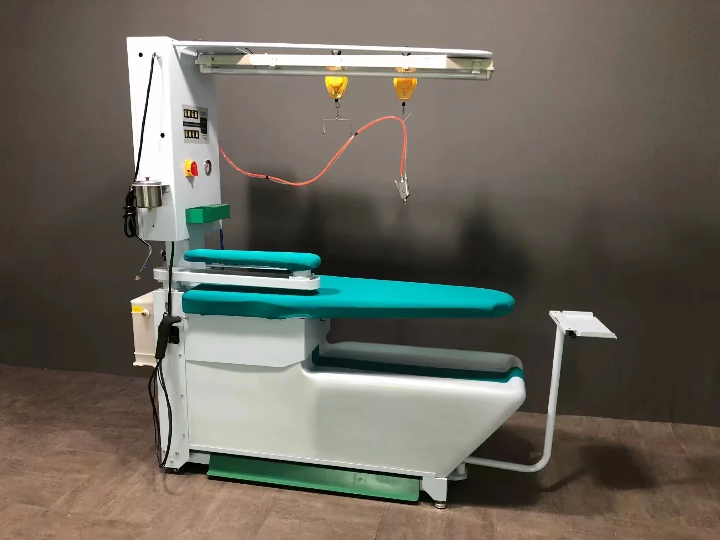 Commercial and Industrial Pressing Ironing Machine for Dry Cleaning  Laundry Shops