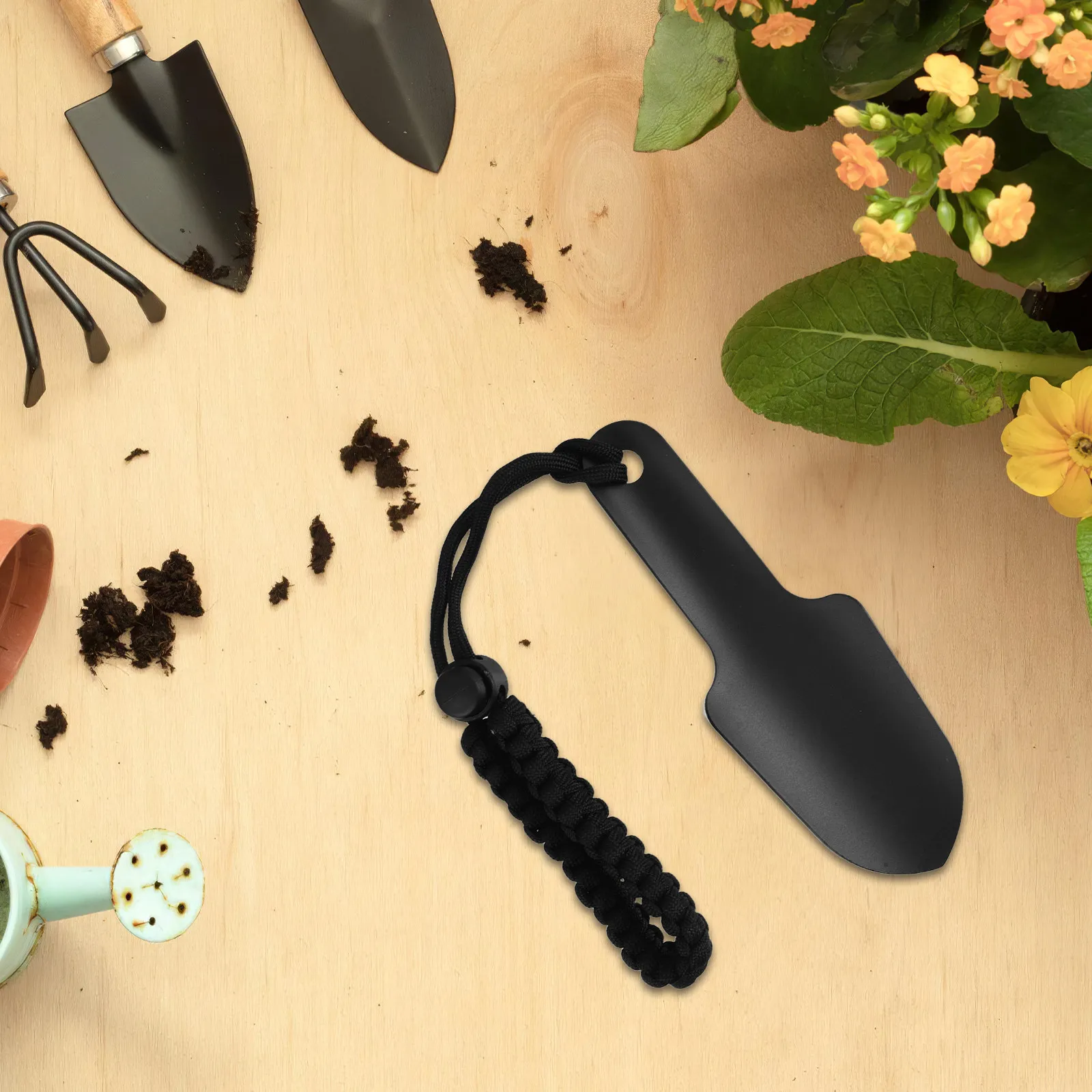 Portable Aluminum Alloy Shovel Lightweight Compact Camping Trowel Garden Hand Spade for Digging Planting Transplanting Hiking