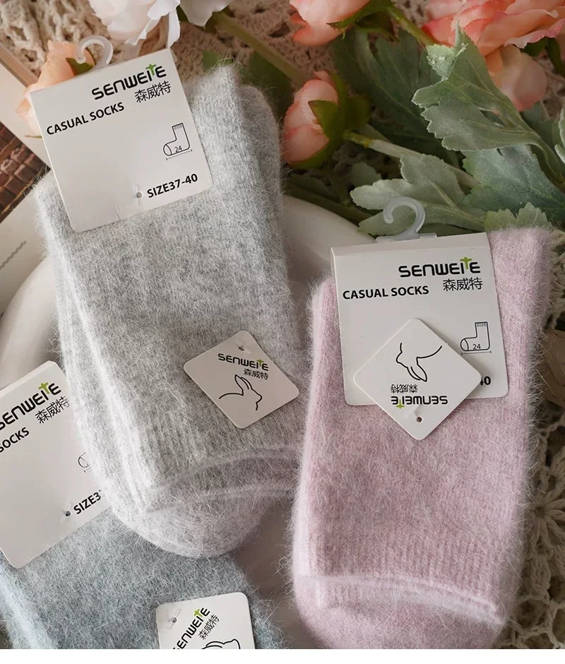 Socken Freizeit Knöchel- und Wadenlänge Flauschig Herbst Winter Kaninchenfell Damen Mittellange Verdickte Warme Weiche Wollsocken 8W96 – Detail 7