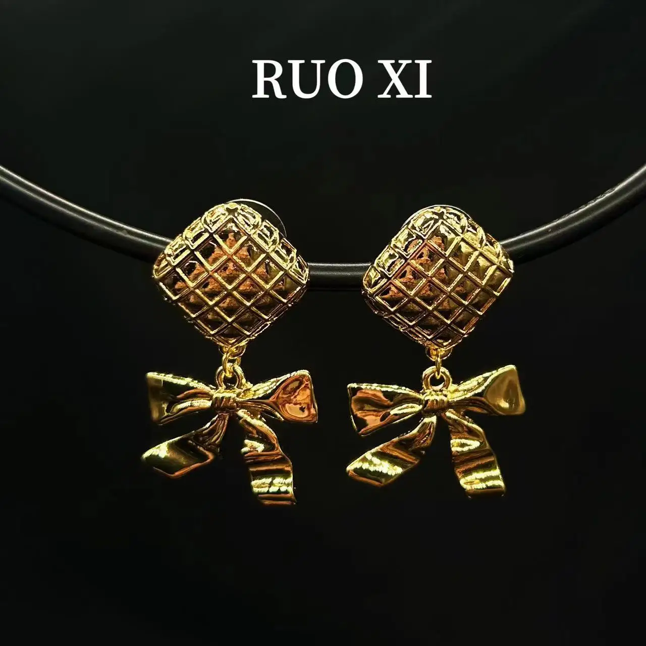 Vintage Jewelry Set Earrings for Women Piercing Earring Bow 2024 Pending Trend Luxury Cute Gorgeous Party Show Daily Gift