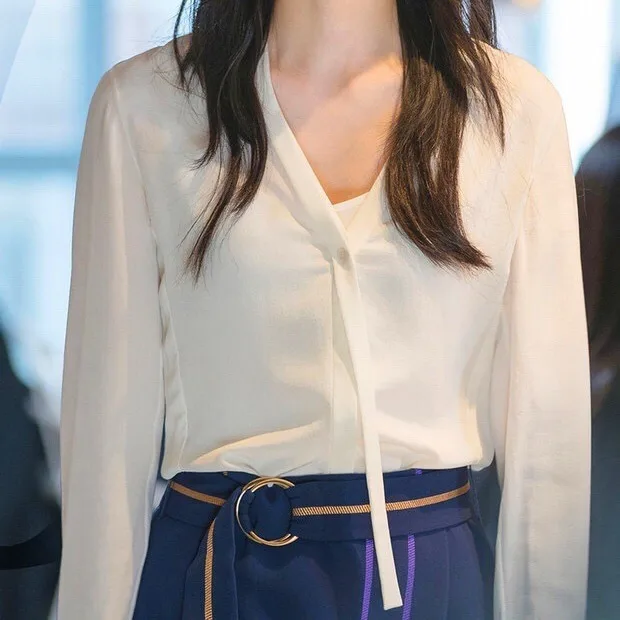 

Elegant Bow Tie Long Sleeve Silk Blouse for Women Stretch Double Georgette Satin Professional Office Style