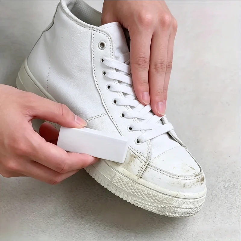 1 Gomme Nettoyante pour Chaussures – Rénovez Vos Baskets avec Cette Brosse à Chaussures Sans Eau – Outil de Nettoyage Domestique