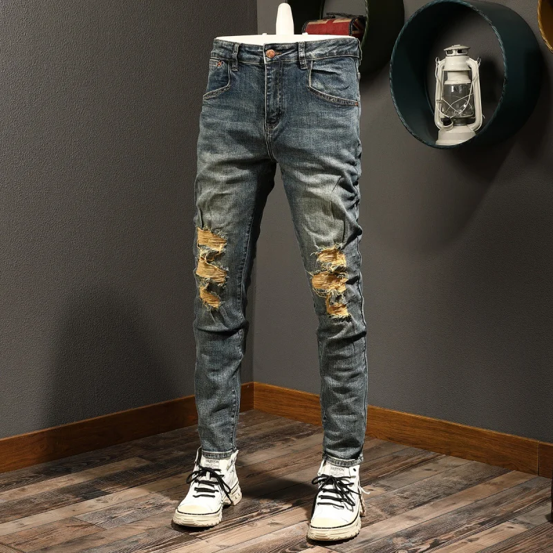جينز كلاسيكي للرجال قابل للتمدد، رقعة ممزقة عصرية، مقاس نحيف، سراويل طويلة عصرية للقدم الصغيرة