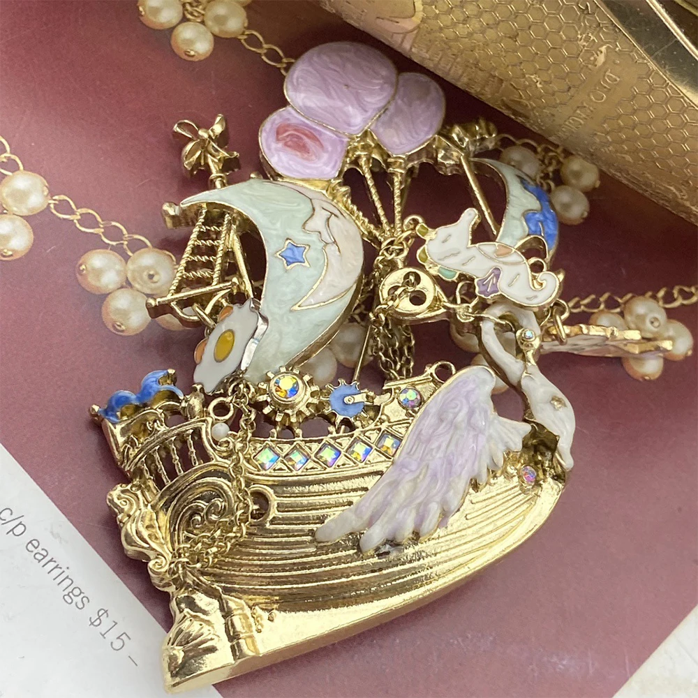 Fashion Senior Temperament enamel glaze swan sailboat Corsage pins Brooch for women's girl gift  Jewelry Accessory