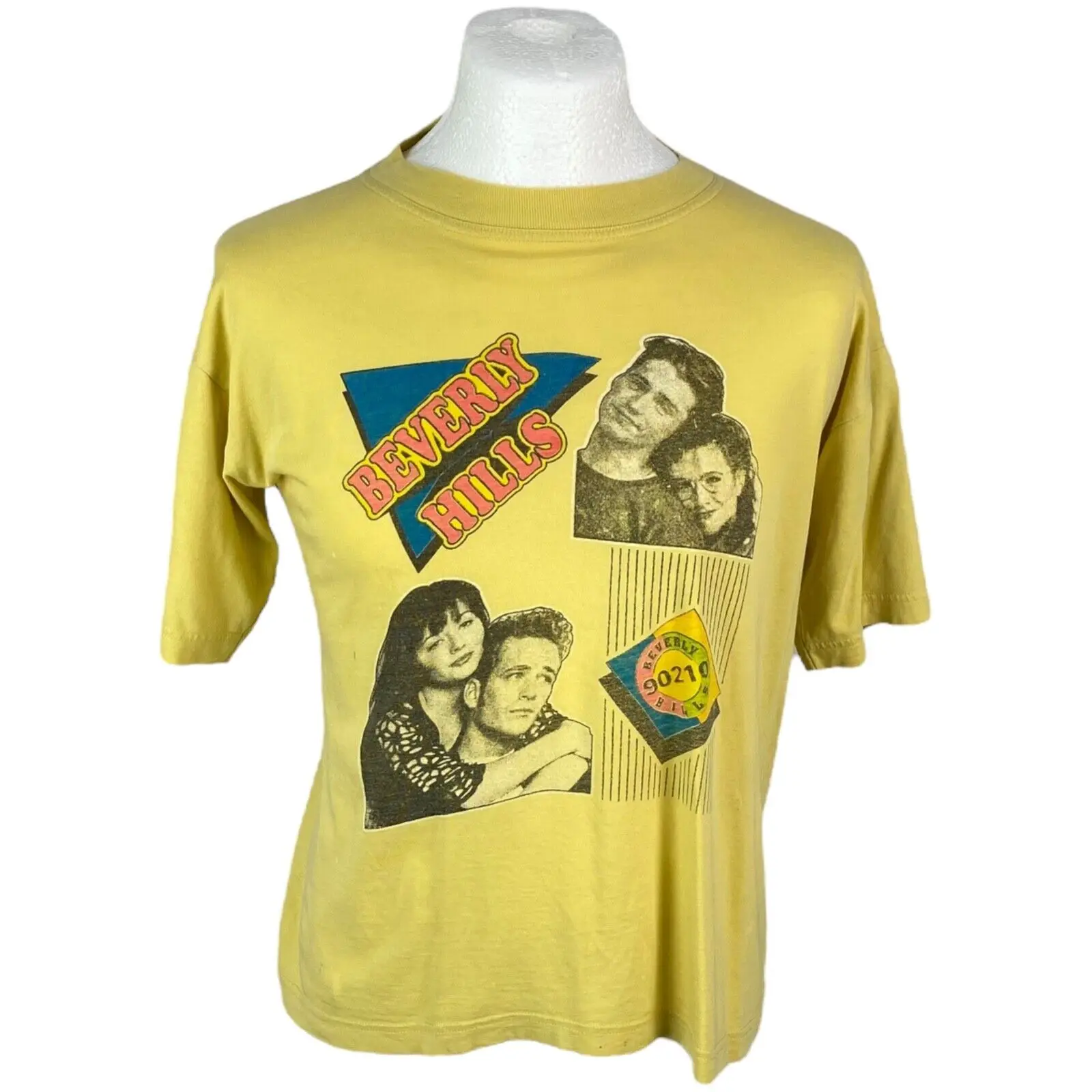 Beverly Hills T Shirt Vintage Yellow Medium Graphic TV Movie 1980s Graphic Y2k