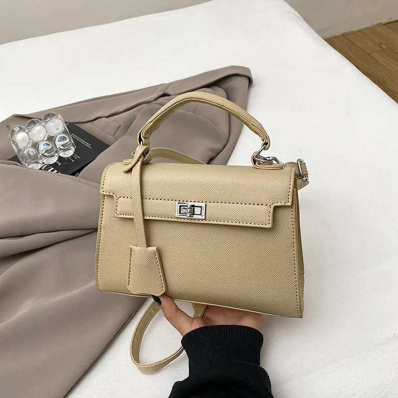 Luxury fashion designer women's crossbody bag popular portable wallet elegant style women's shoulder bag