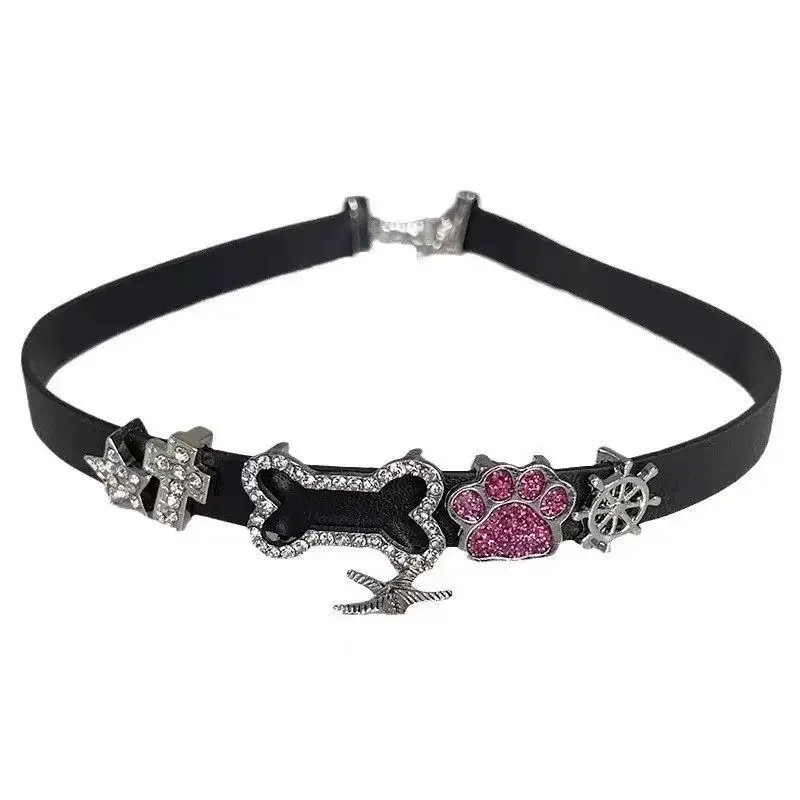 Harajuku Simple Sweet Cool Individuality Minority Y2k style Hottie Cat's paw Bone Splice Leather Pendant Collarbone chain Choker