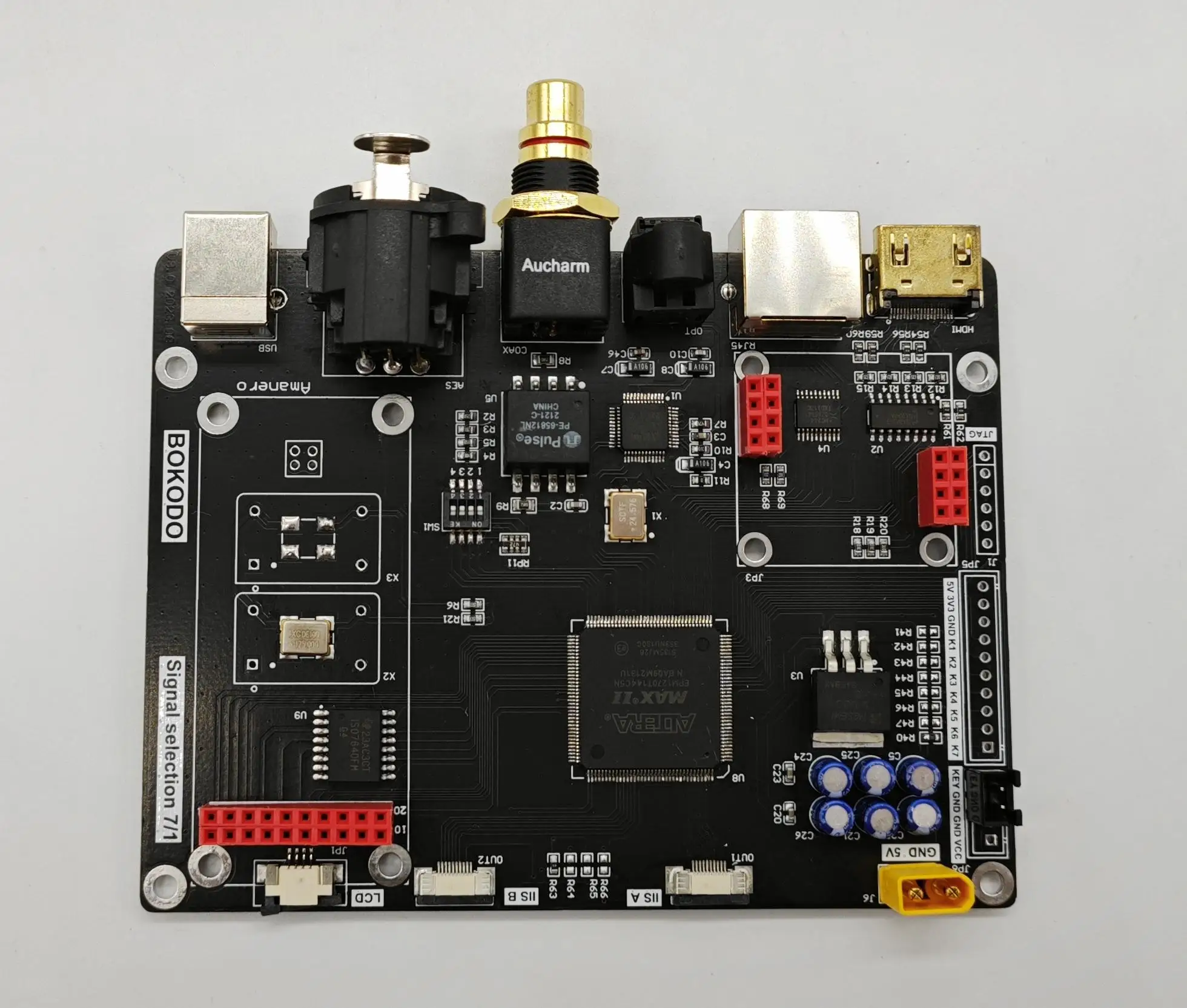 Multi channel signal input audio fiber coaxial AES HDMI USB Bluetooth RJ45 PCM DSD