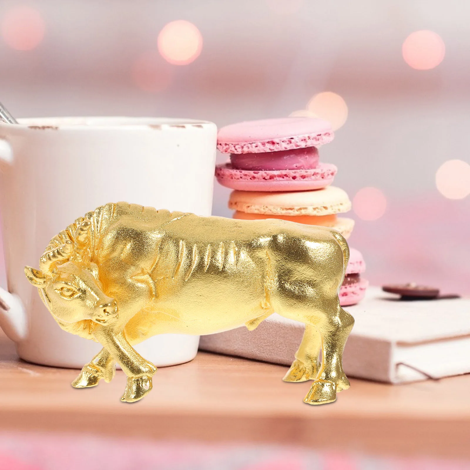 

Mini Bull Brass Craft Sculpture Vintage Desktop Decor Animal Shape Retro Bull Statue for Home Office Desk Decor