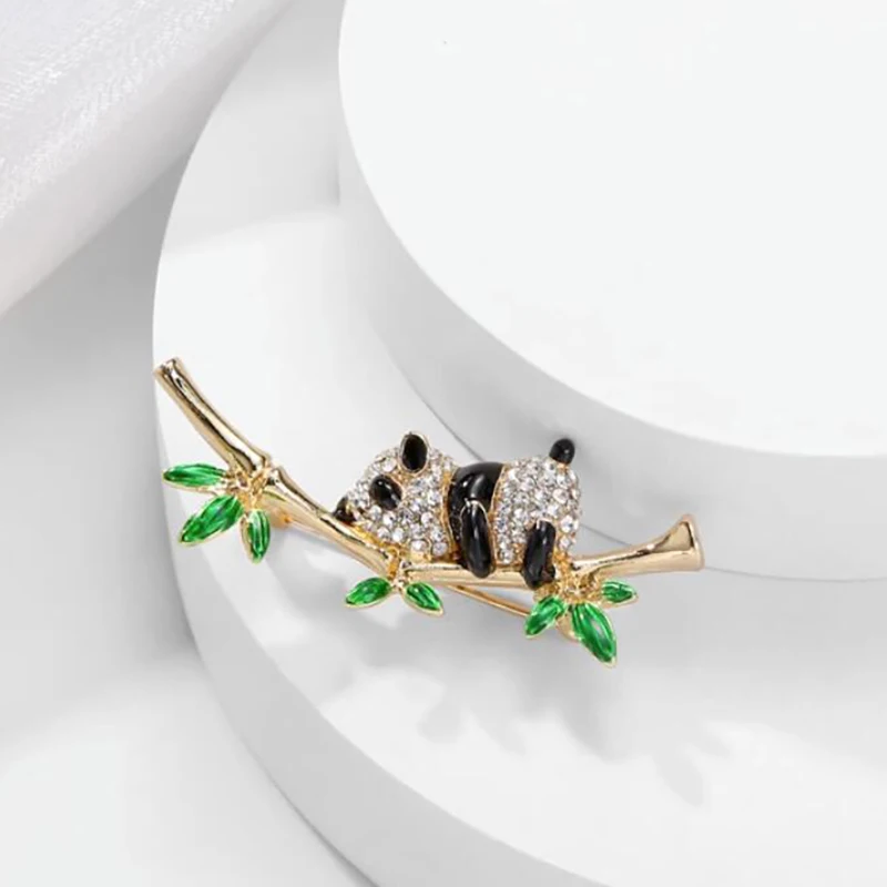 جديد النمط الصيني الباندا بروش لمنع التعرض مهرجان الخيزران عالية شيونغسام طوق دبوس لطيف الكرتون الحيوان الصدار