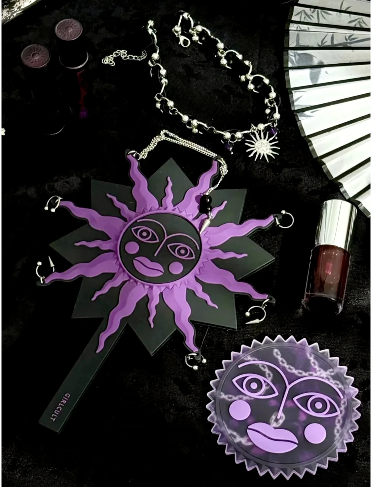 

Зеркало для макияжа Girlcult, портативное, ручное