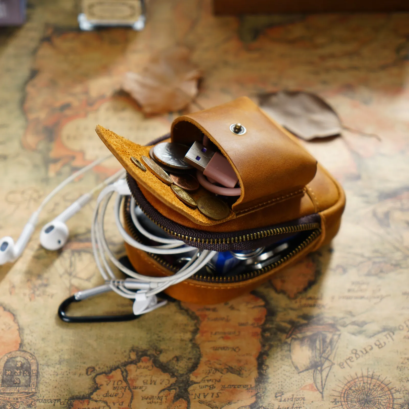 

Creative Zipper Coin Purses for Small Changes, Keys and Cards, Genuine Leather Portable Mini Pouch, Tiny Cute Bag Wallet