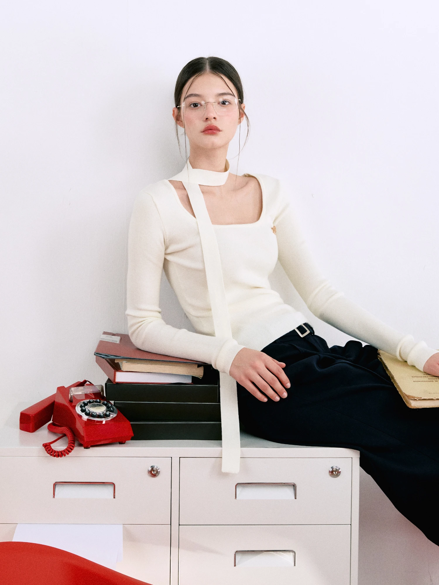 LaluneDuCiel suave Base de punto irt + bufanda mujer otoño cuello cuadrado Color puro prendas de punto ajustado largo Sve camiseta