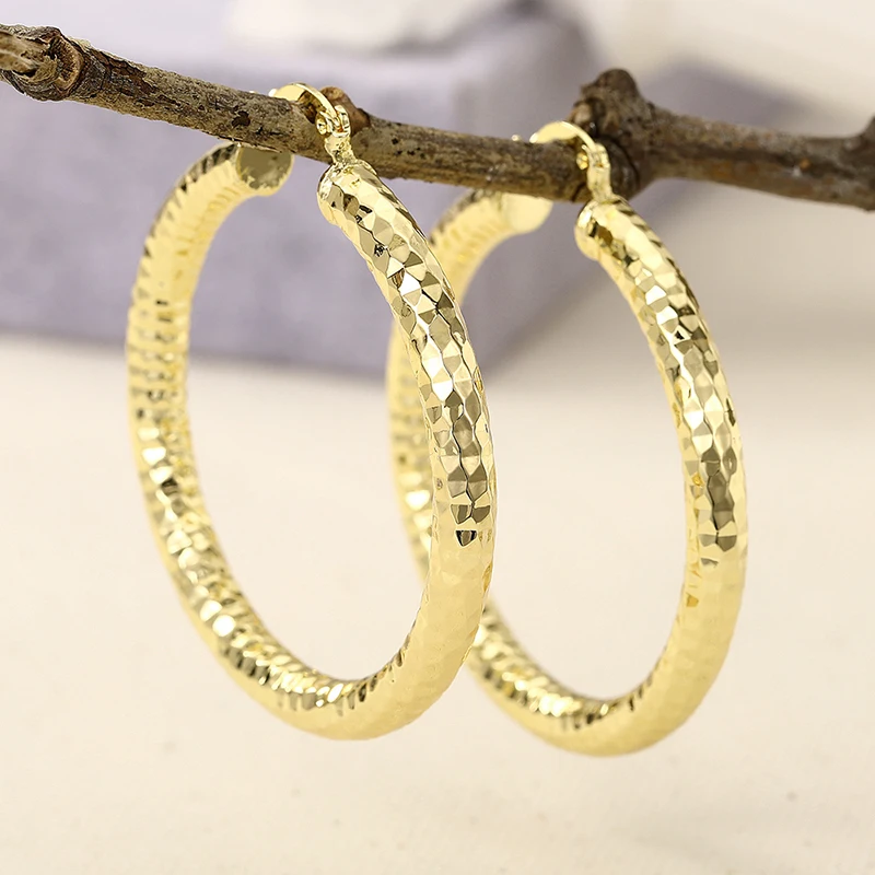 Gold Textured Hoop Earrings for Women, Sparkle Hammered Faceted Large Huggie Hoops, Shiny Diamond Cut Thick Circle Leverback Earrings Daily Jewelry Gift
