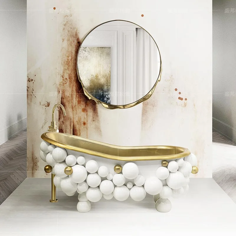 Lightluxury bubble ball independent bathtub family villa large apartment modern high-end sense creative stainless steel bathtank