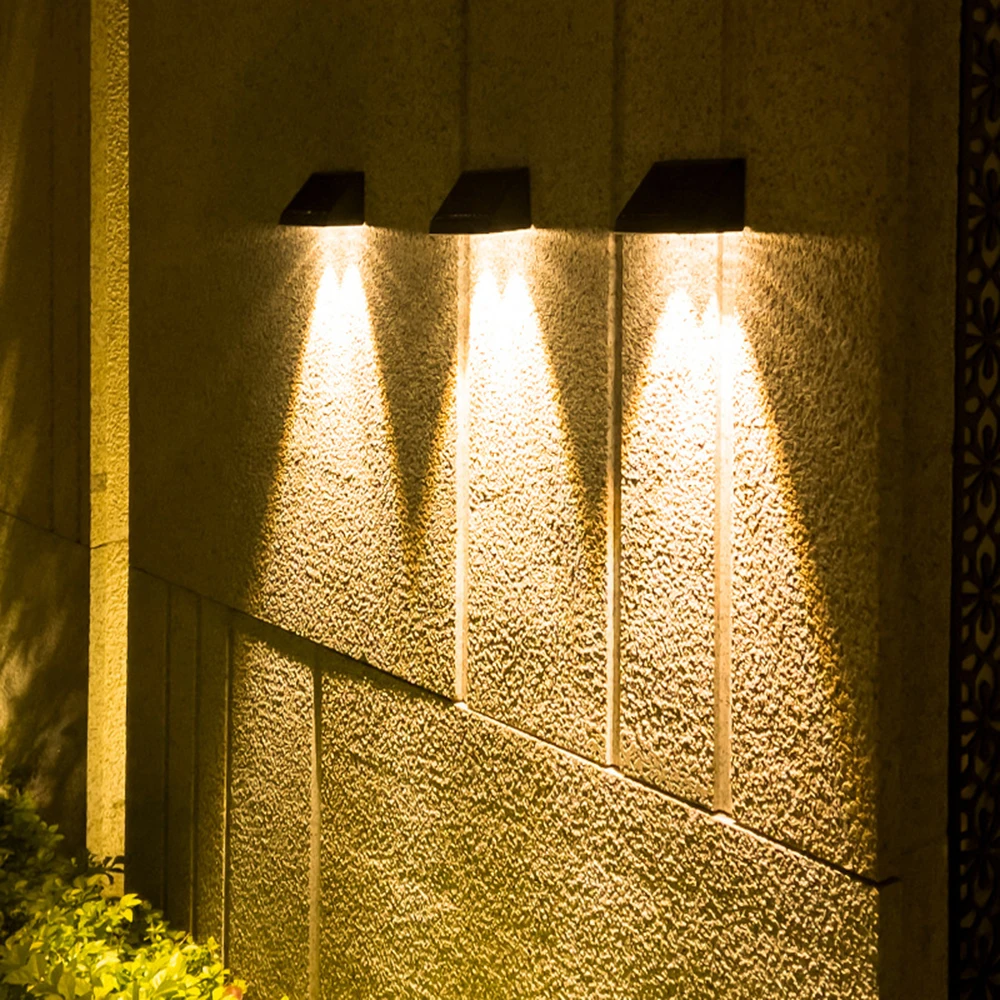 

Simple Solar Powered Wall Light Water Resistant Outside Light Decor For Garden Porch