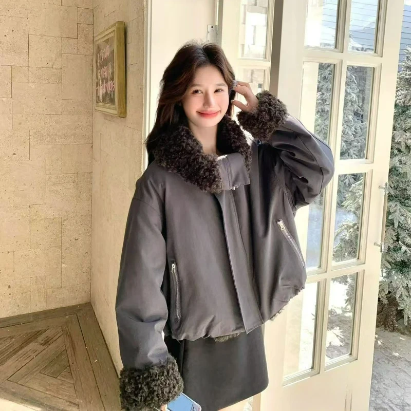 New Large-sized Large-collar Design for Collection A Fashionable Two-sided Cotton-padded Jacket for Women The 2026 Autumn Winter