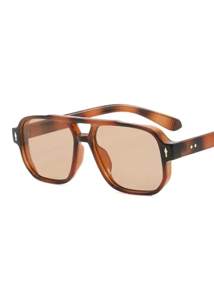 الرجعية المسامير مربع النظارات الشمسية النساء أزياء العلامة التجارية مصمم التدرج ظلال UV400 الرجال تتجه البخار فاسق نظارات شمسية للرجال