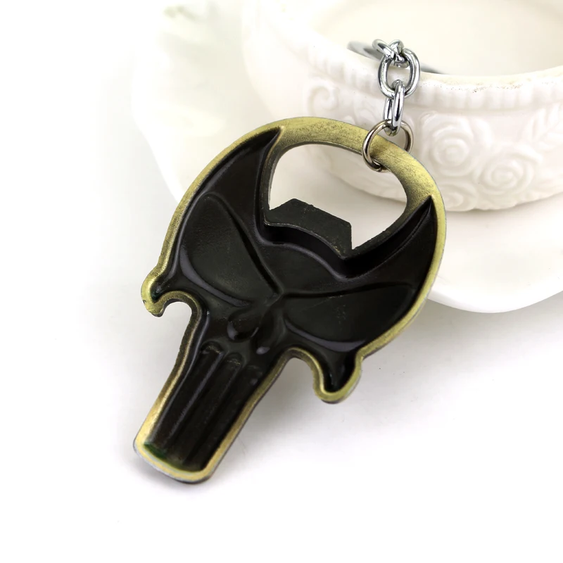 Movie Punisher Keychain Skull Jewelry Classic Retro Simple Backpack Pendant Accessories Keyring Gift Souvenir