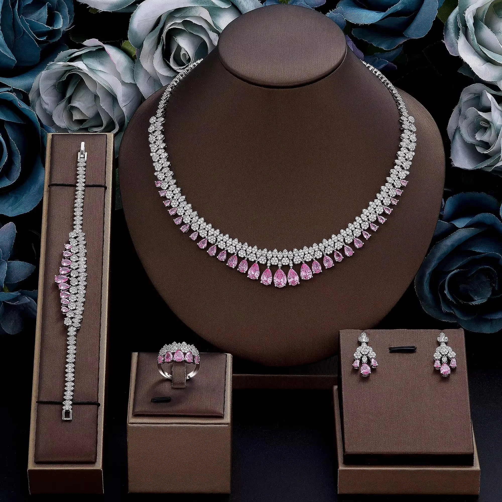 

Luxury White Cubic Zirconia Bridal Jewelry Set Brides Accessories Tassel Water Drop Necklace Earring 4pcs Set for Wedding Party