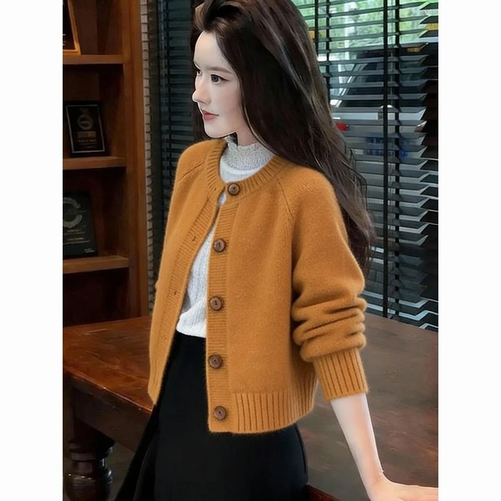 

High-End Knitted Sweater Coat for Women No Pilling Early Autumn Long Sleeve Button up Chinese Style Slim Fit Regular Length