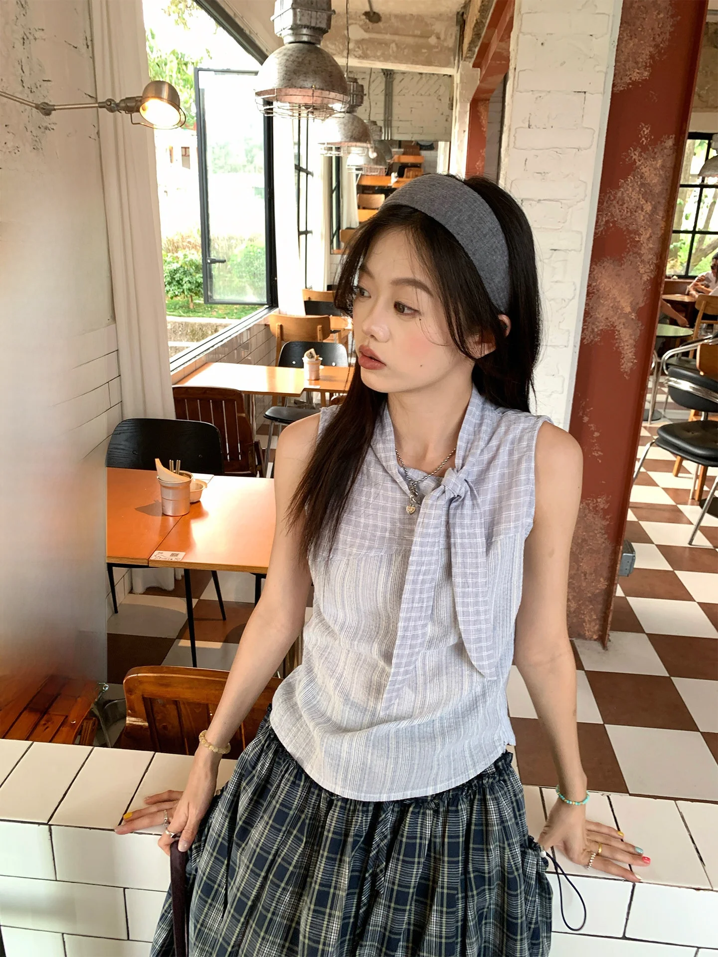 

Hollyii Korean Style Striped Sleeveless Shirt Women's Fashionable Bow Tie Top Breathable Casual Summer New Arrival
