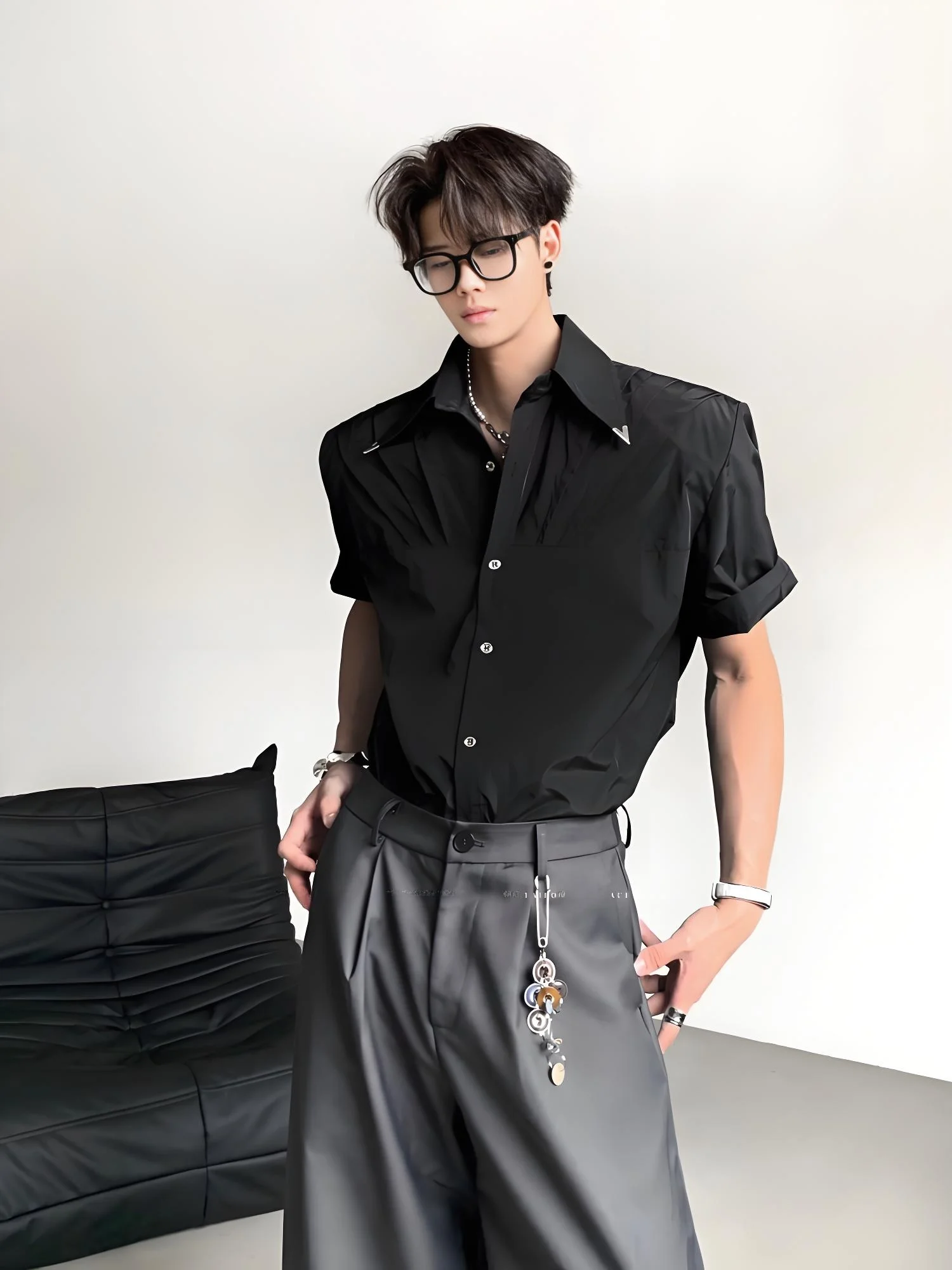 Ace Minimalist Summer Men's Shirt No Ironing Short Sleeve Dark Pleat High-End Feeling Handsome Slim Fit Polyester Fabric