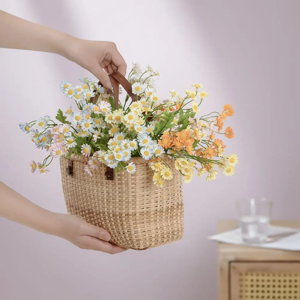 

Spring chamomile decorations artificial flowers INS style manufacturers artificial flowers and green plants wholesale wedding