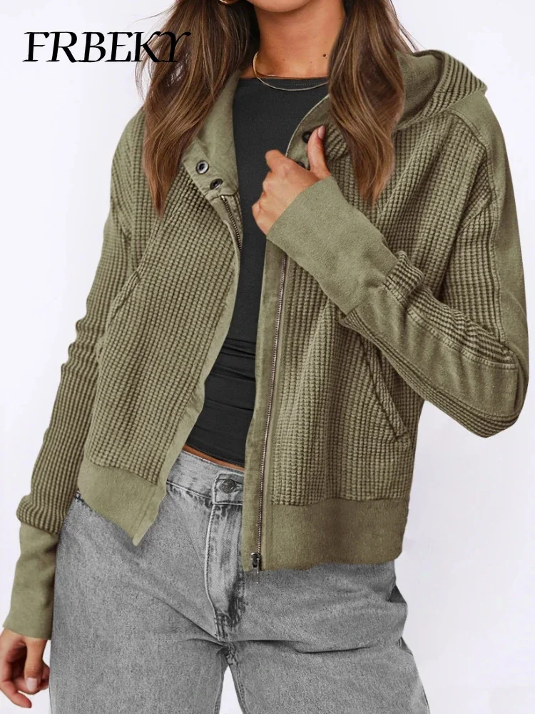 

Jacket Women Autumn Winter Street Style Hooded Solid Color Jacket Zipper Long-sleeved Hoodie Short Section Knitwear Outerwears
