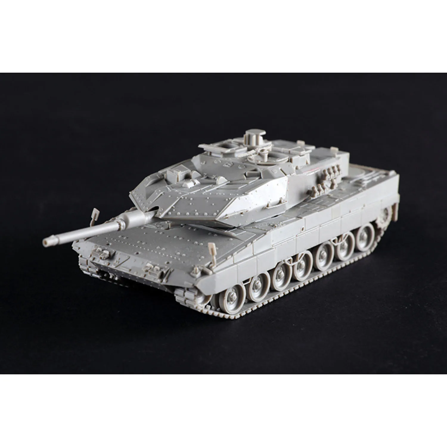 主な戦車トラッキング車両、leopard2a6ex mbt、静的ディスプレイモデル、ビルディングキット、1: 72スケール、th24115