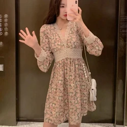Lace Patchwork Chiffon Floral Dress Women's New Long Sleeved V-neck Slimming French Bellflower A-line Long Sleeves Dresses
