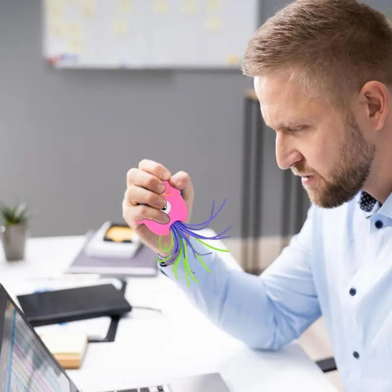 Jouet mentaires oriel portable pour tout-petits, jouet d'activité de ficelle de nervure, un jouet qui crie quand vous nervez vos cheveux pour les nouveau-nés âgés de 1 à 3 ans