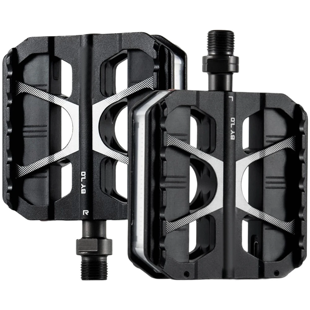 For mountain Bike LED Pedals Alloy Build 3 Ball Bearings Charging Port Non Slip Side Grip 23x3.8x13cm Dimensions