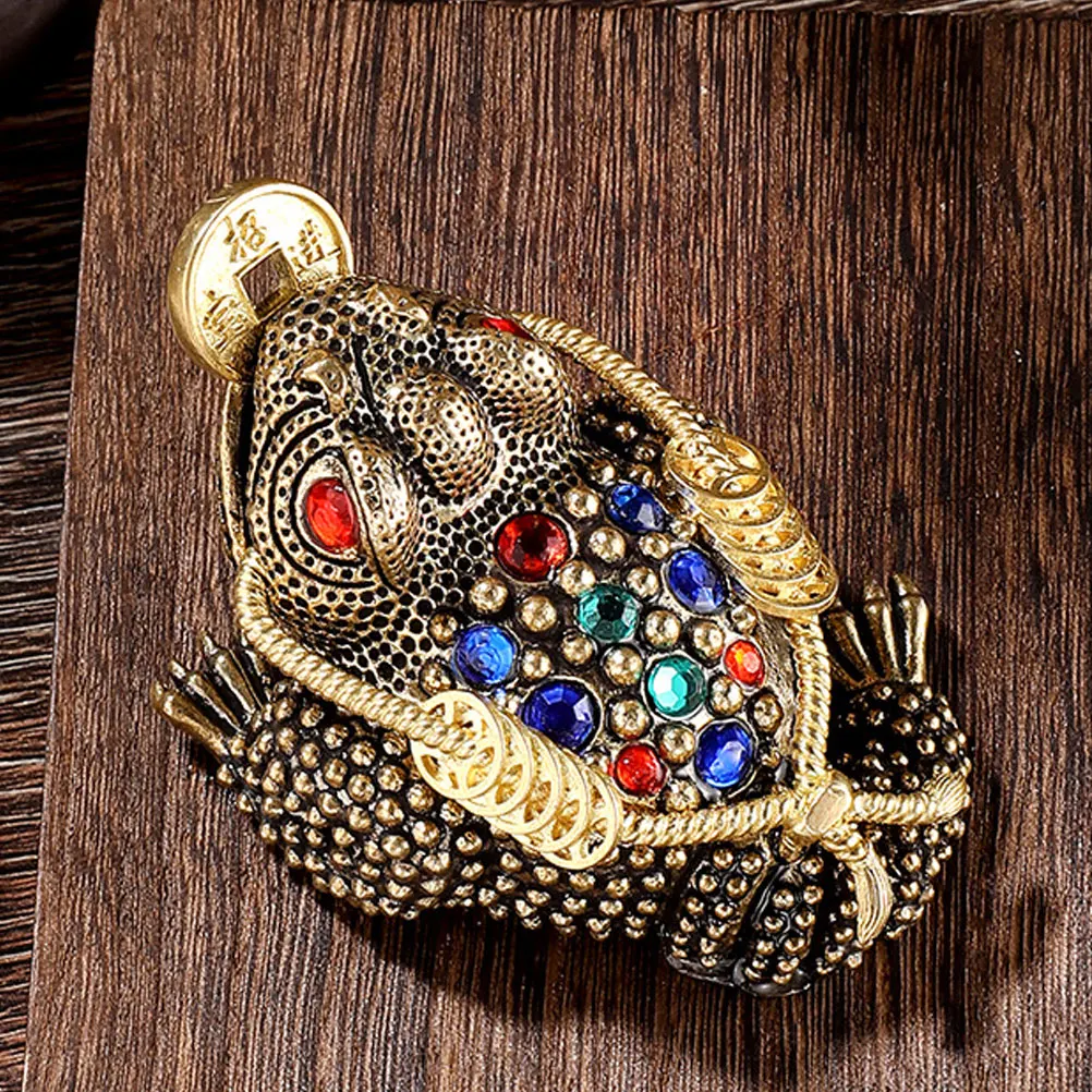 

Brass Toad Figurine Wealth nament Desk Statue Chinese Style Lucky Golden Sculpture Gift Home Office Decor Fengshui Table Top