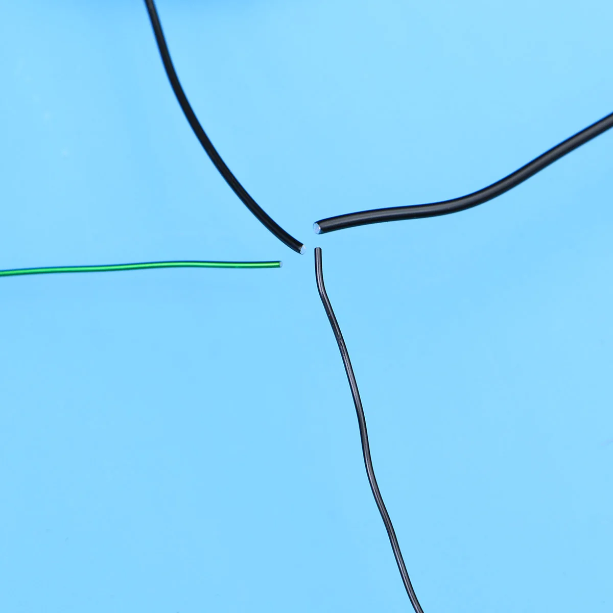 

4Pcs Multi-Color Aluminum Wire Flexible Soft Lightweight Bendable for Jewelry Making Crafts DIY Decoration Aluminum Wire