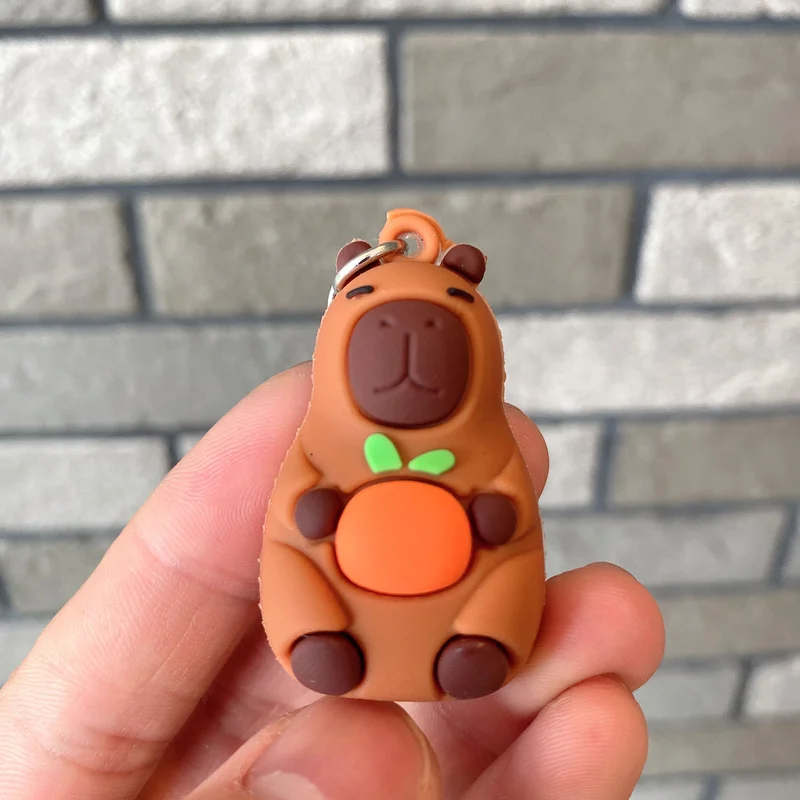 Gantungan Kunci Boneka Kapibara yang Menggemaskan, Aksesori Lucu yang Indah untuk Pasangan, Mobil & Tas, Hadiah Sempurna