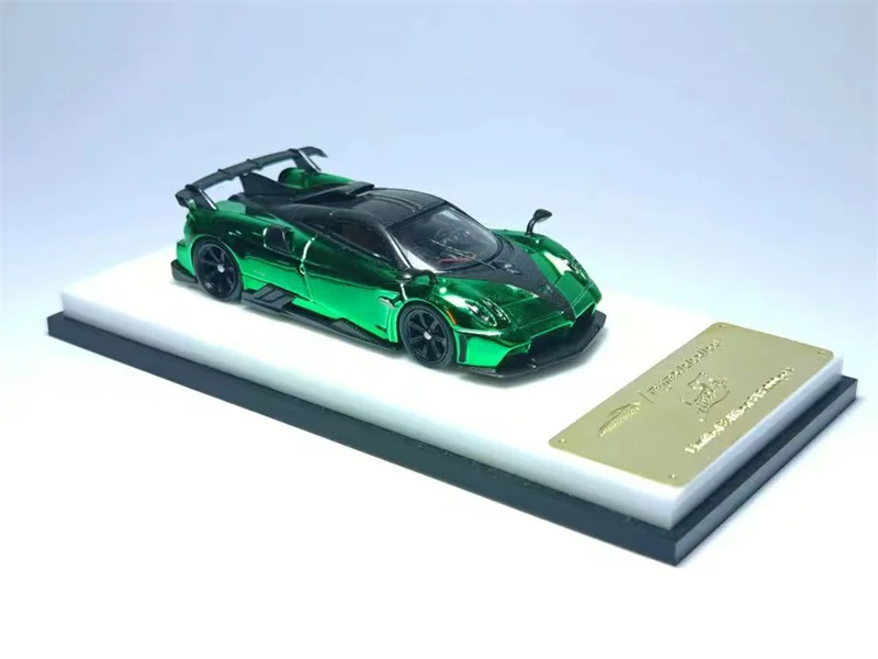 

PreSale Model Collect 1:64 Imola Huayra Green electroplating Die-Cast Car Model Miniature Gifts