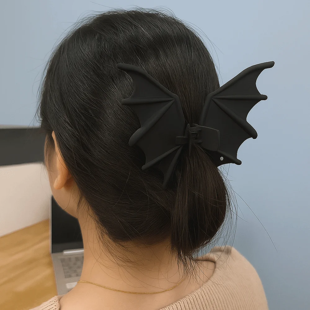

Hair Accessories Gothic Halloween Hair Claw Matte Black Cosplay Bat Wings Ponytail Holder Alloy Headdress Shark Clip Women Girl