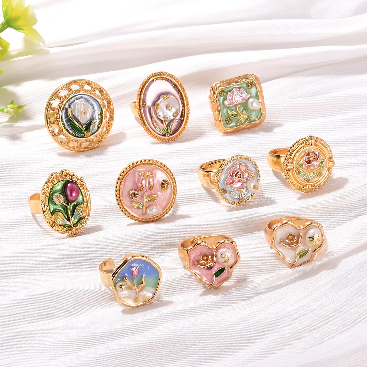 Dawn's Jewel Baroque Pearl Ring Flower Oil Painting Series Hand Jewelry New Summer High Sense Design Women