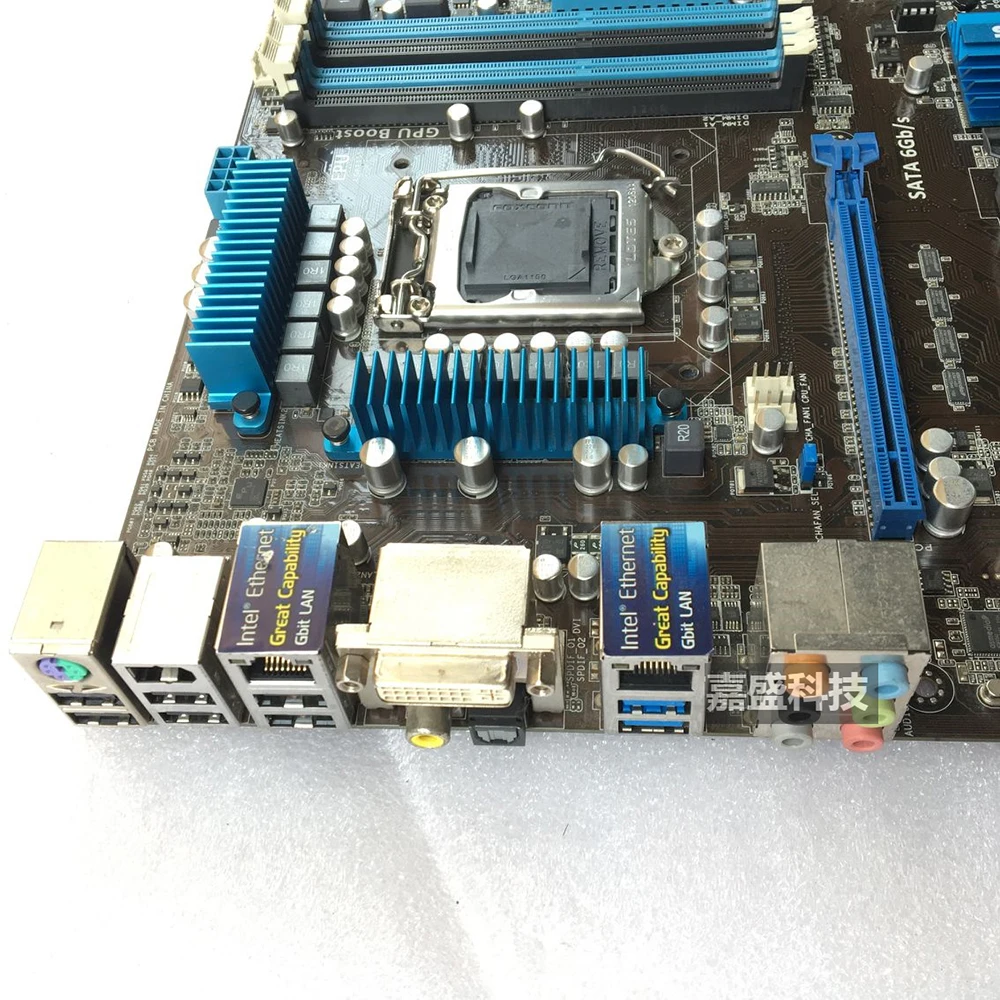 اللوحة الأم لخادم محطة العمل P8B WS C206 P8B-WS LGA 1155
